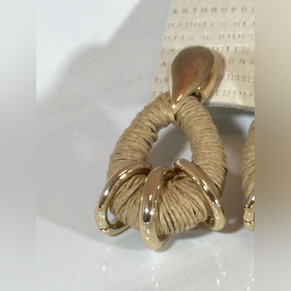 Anthropologie Raffia-Wrapped Hoop Earrings - NWT - Picture 5 of 5